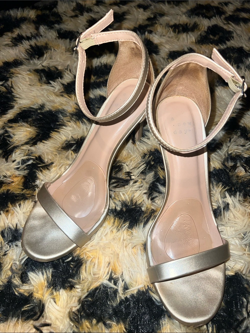 Classic Ankle-Strap Women's Sandals in Metallic Gold